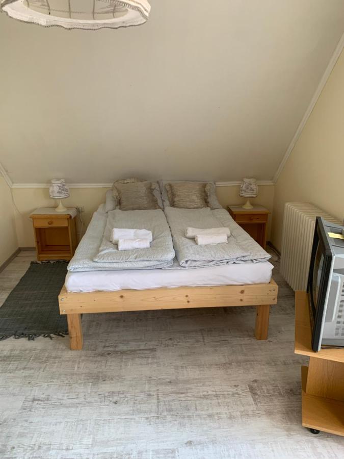 Aparthotel Whitehouse Alsóörs Esterno foto